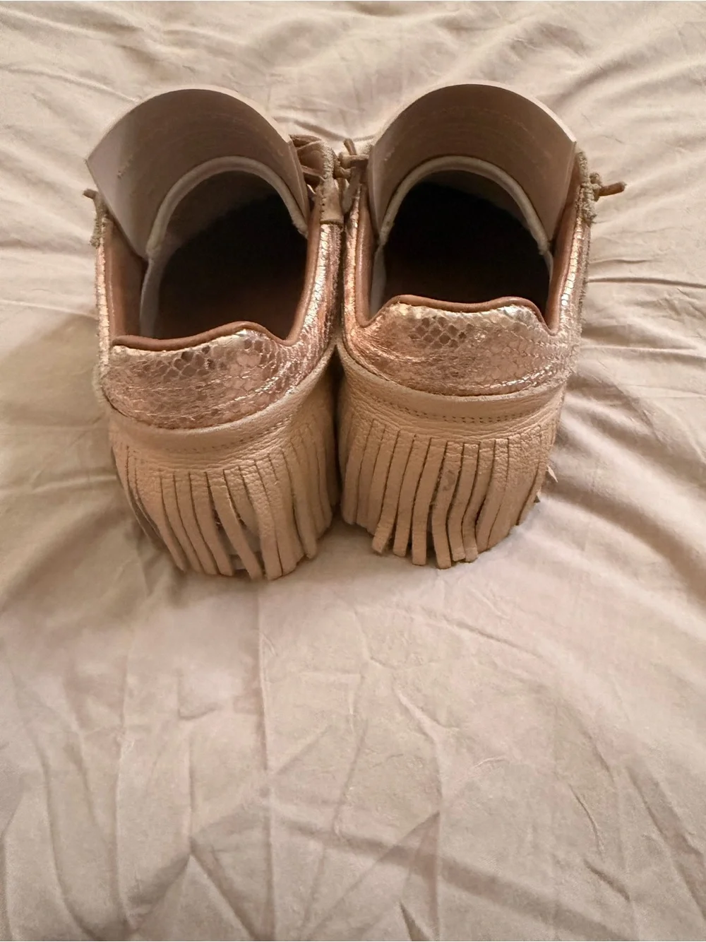 EsseutEsse Nude Leather Fringe Sneaker 8 (38)
